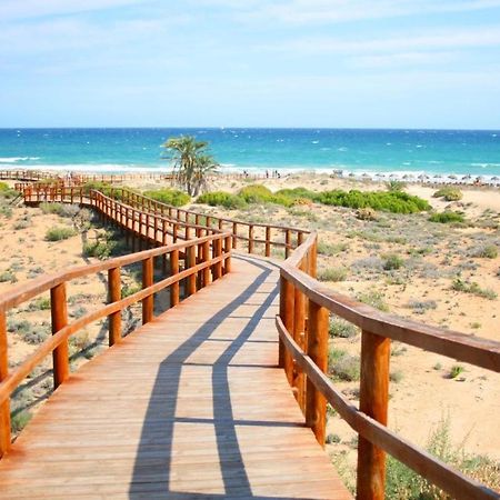Nova Beach Super Cool Seaview Apartment ซานตาโปลา ภายนอก รูปภาพ