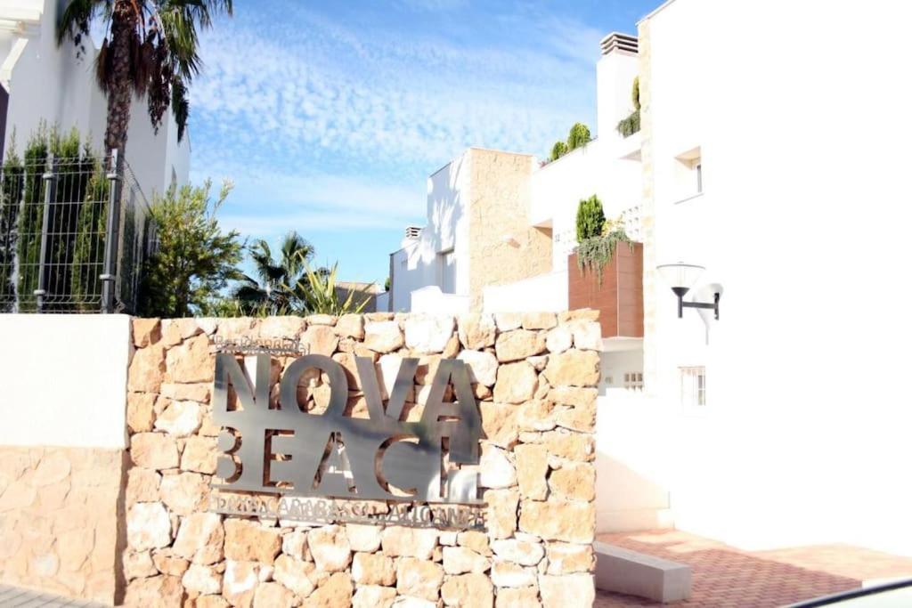 Nova Beach Super Cool Seaview Apartment ซานตาโปลา ภายนอก รูปภาพ